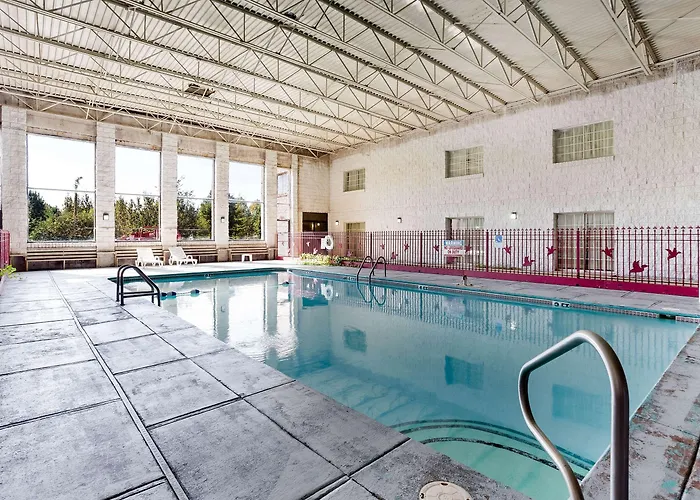 Quality Inn & Suites Paragould